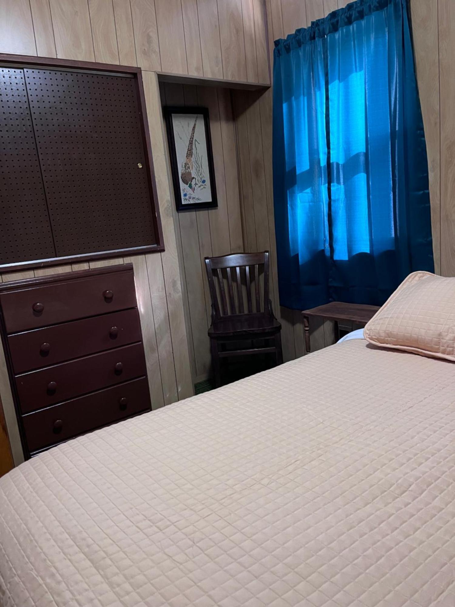Musky Joe'S Twin Pines Resort New Post Екстер'єр фото
